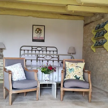 Les Fleurs D'ans Bed & Breakfast 3*