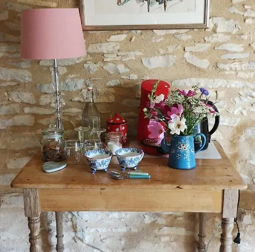 Bed & Breakfast Les Fleurs D'ans Sainte-Eulalie-d'Ans